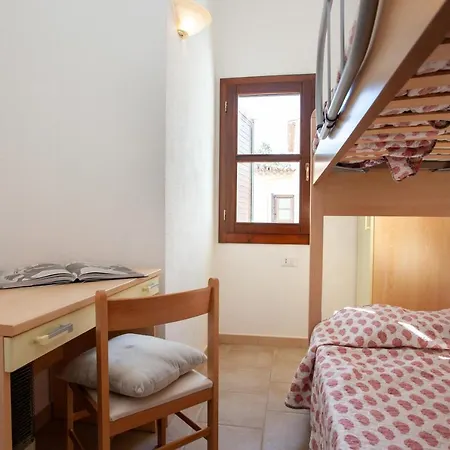 Apartment Delta 2